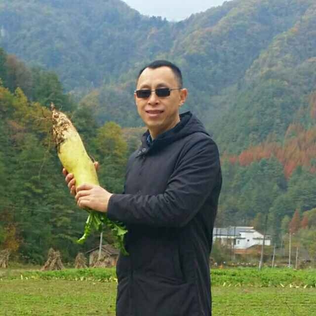 墨迹男的第一张照片--晋江相亲网