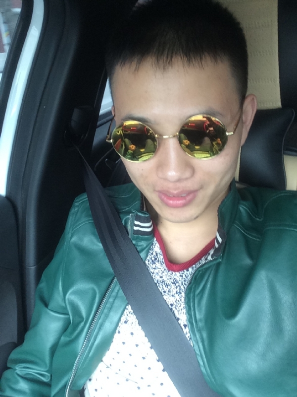 真心对待一个人的第一张照片--晋江相亲网