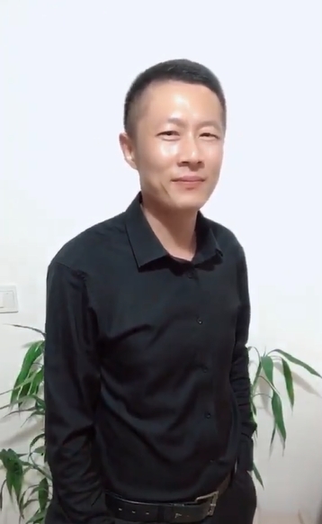 地huhi的第一张照片--晋江相亲网