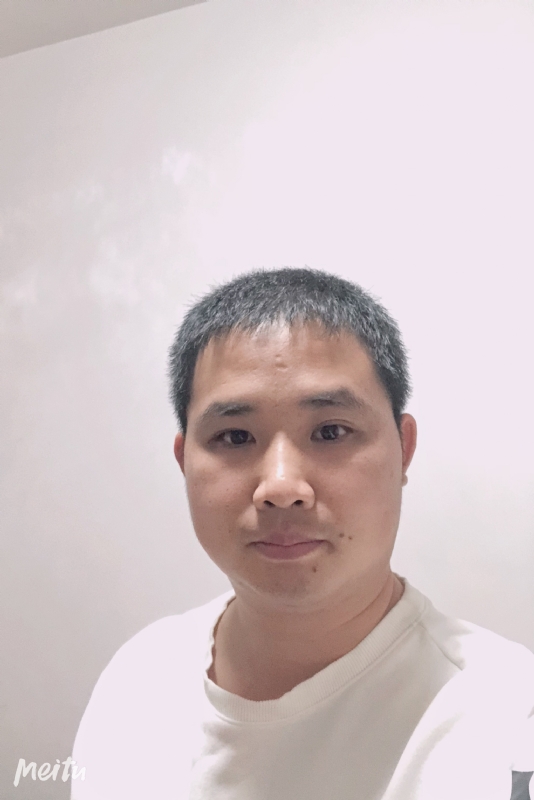 小梁的第一张照片--晋江相亲网