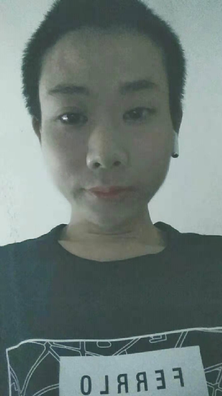 水中月的第一张照片--晋江相亲网