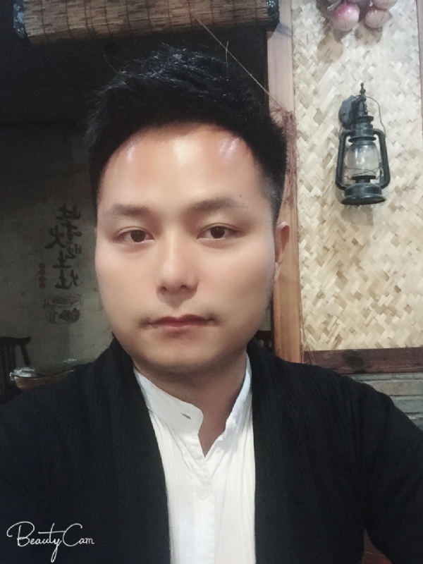 亦初的第一张照片--晋江相亲网