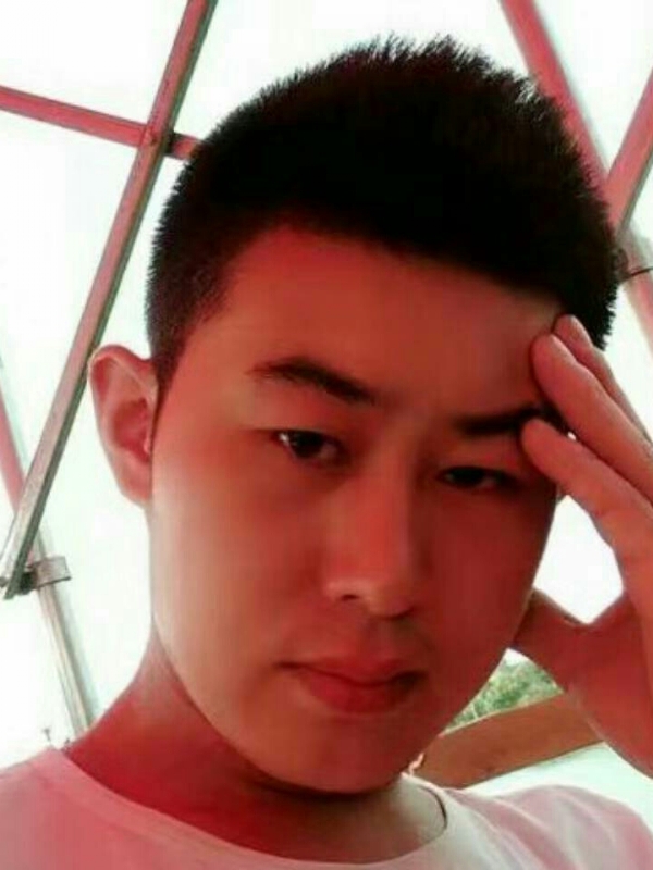 淡漠的第一张照片--晋江相亲网