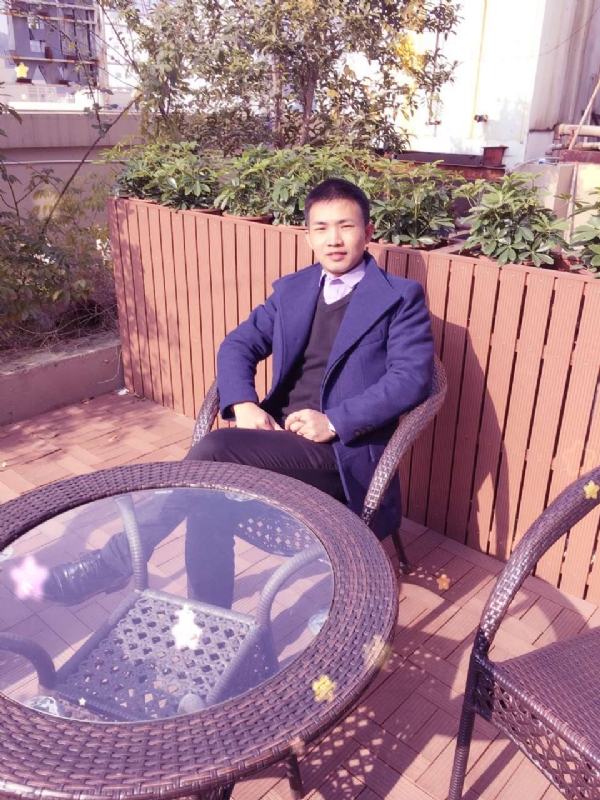 哥哥的第一张照片--晋江相亲网