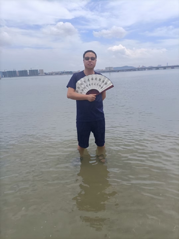 浪迹天涯的第一张照片--晋江相亲网