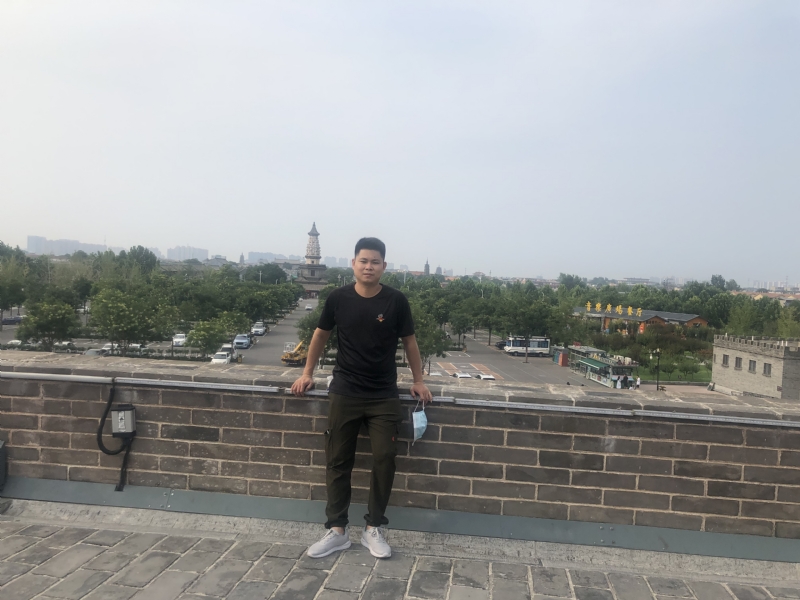 123.向左向右的第一张照片--晋江相亲网