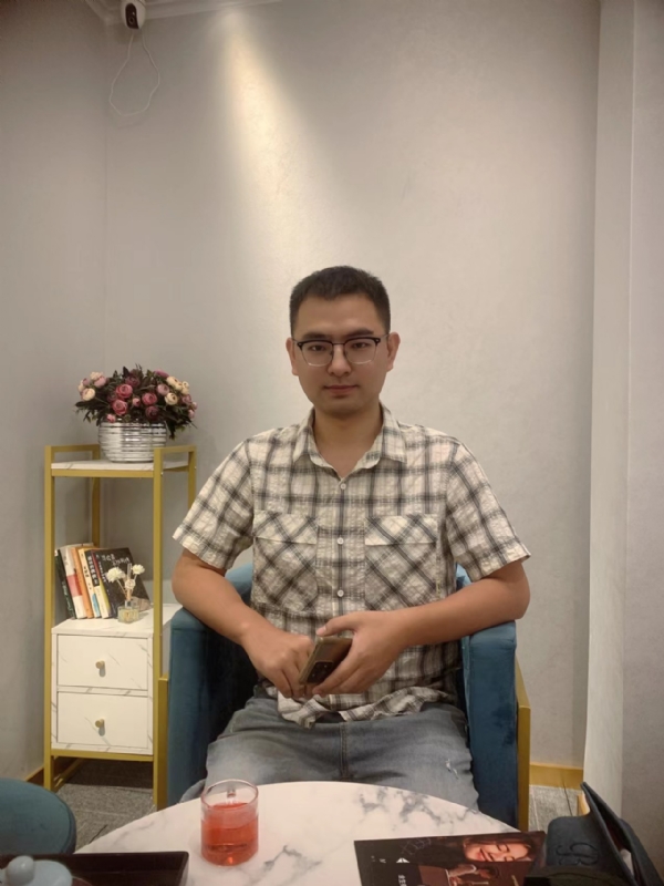 微尘的第四张照片--晋江相亲网