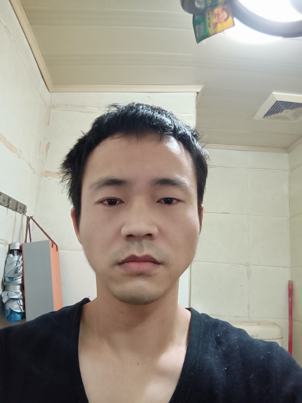 守望天空的第一张照片--晋江相亲网